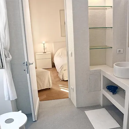 Apartment Piazza Di Spagna - - Family Rome